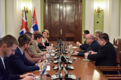 18. decembar 2024. Predsednica Narodne skupštine u razgovoru sa specijalnim izaslanikom Ujedinjenog Kraljevstva za Zapadni Balkan